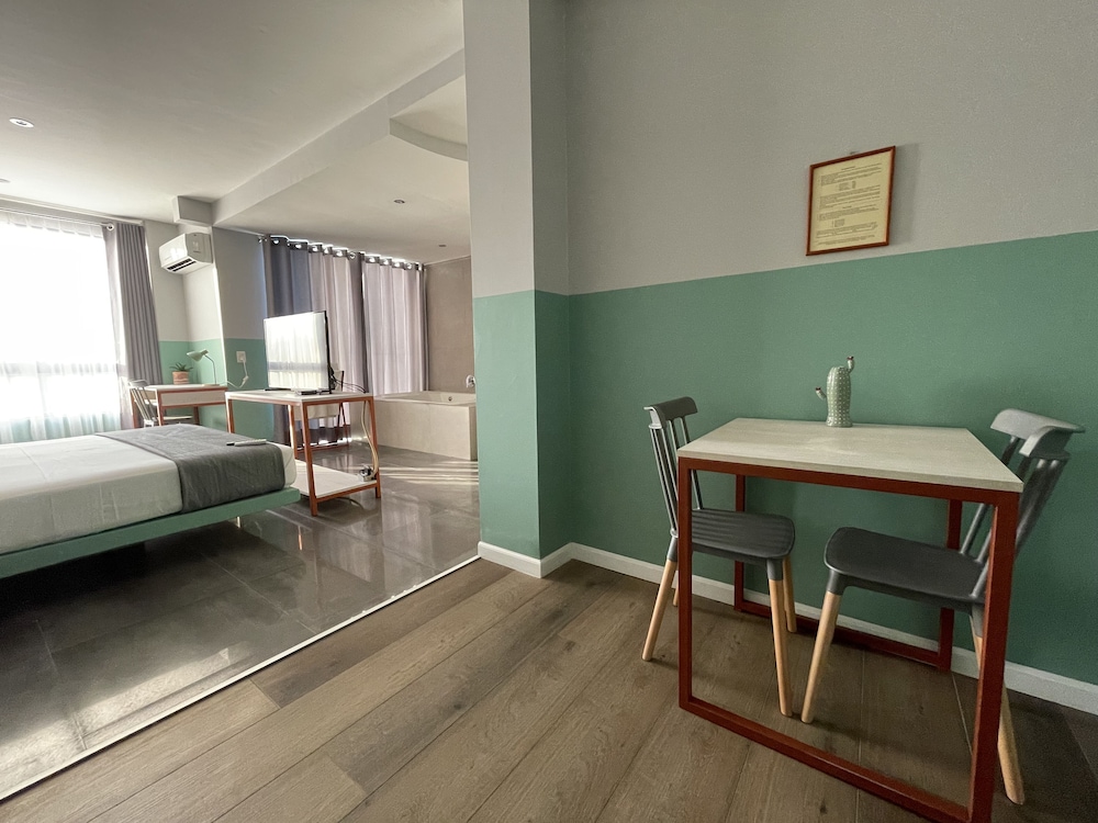 Hotel G 48/50