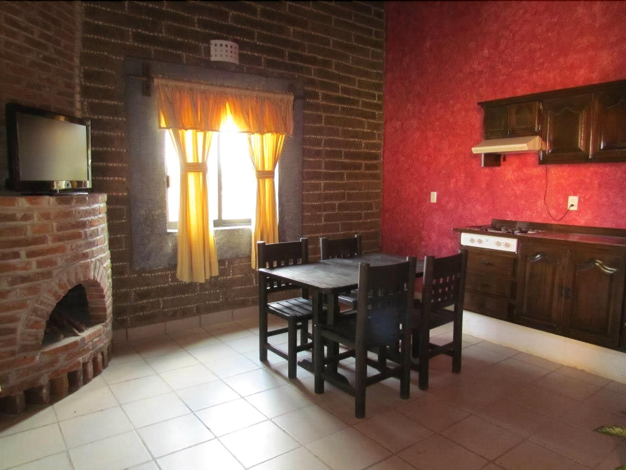 Hotel Y Cabanas Una Cosita De Zacatlan 77/97