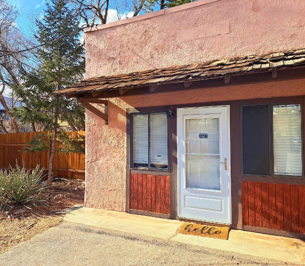 Buffalo Lodge Bicycle Resort 5/50