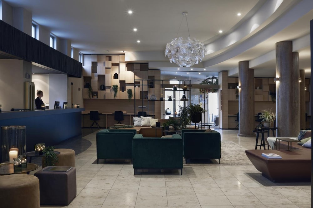 M Hotel 2/60