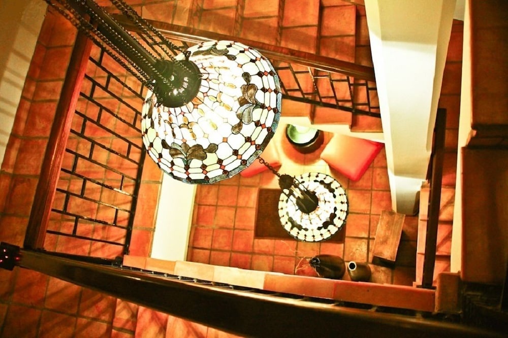 Acacia Boutique Hotel 66/75