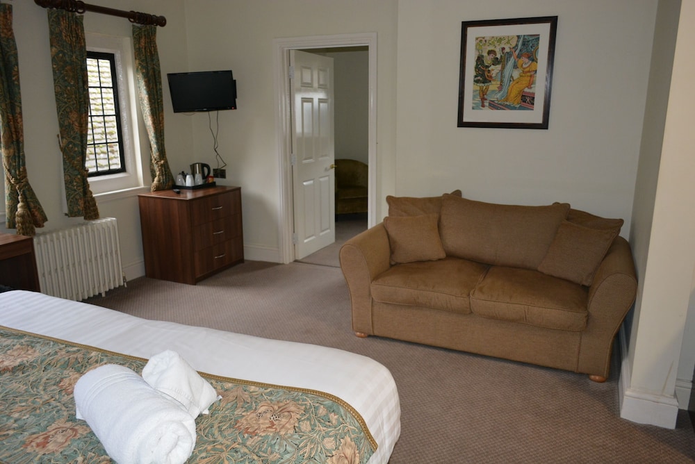 Quorn Grange Hotel 35/47