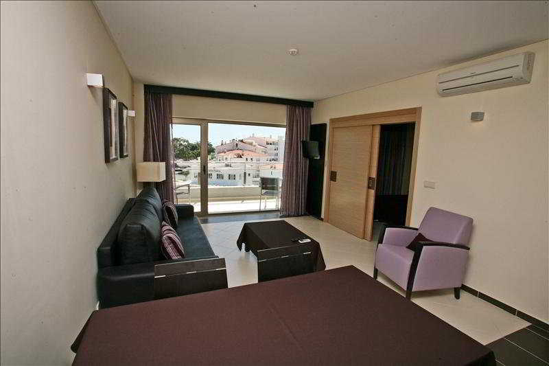 AREIAS VILLAGE 29/33