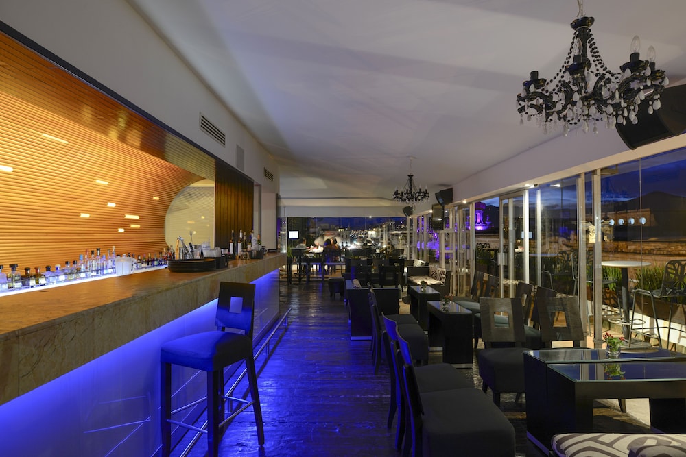 Los Juaninos Hotel 45/71