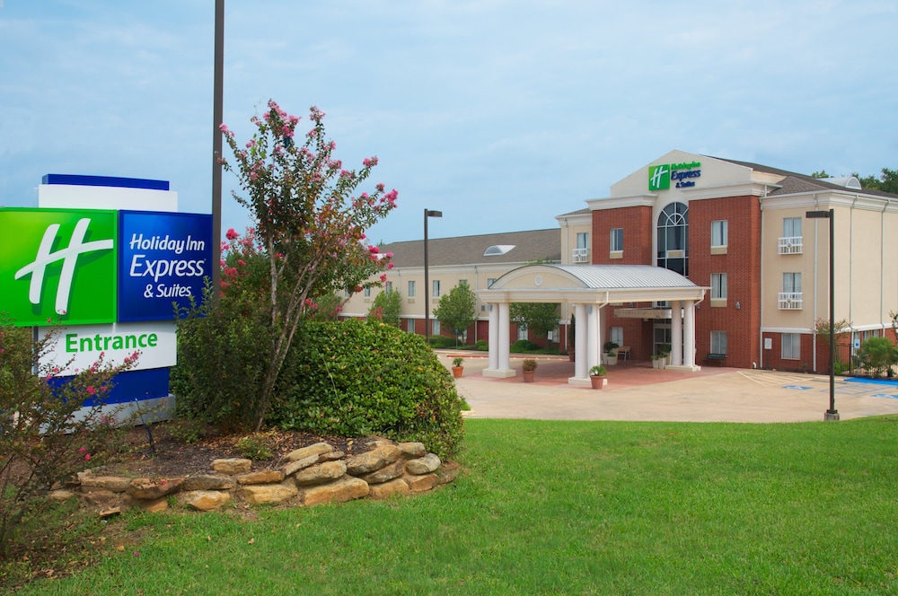 Holiday Inn Express Hotel Suites Livingston 1/37