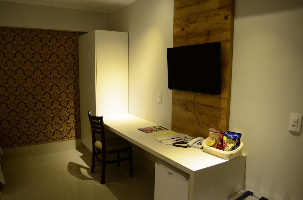 Hotel Girassol Plaza 25/30