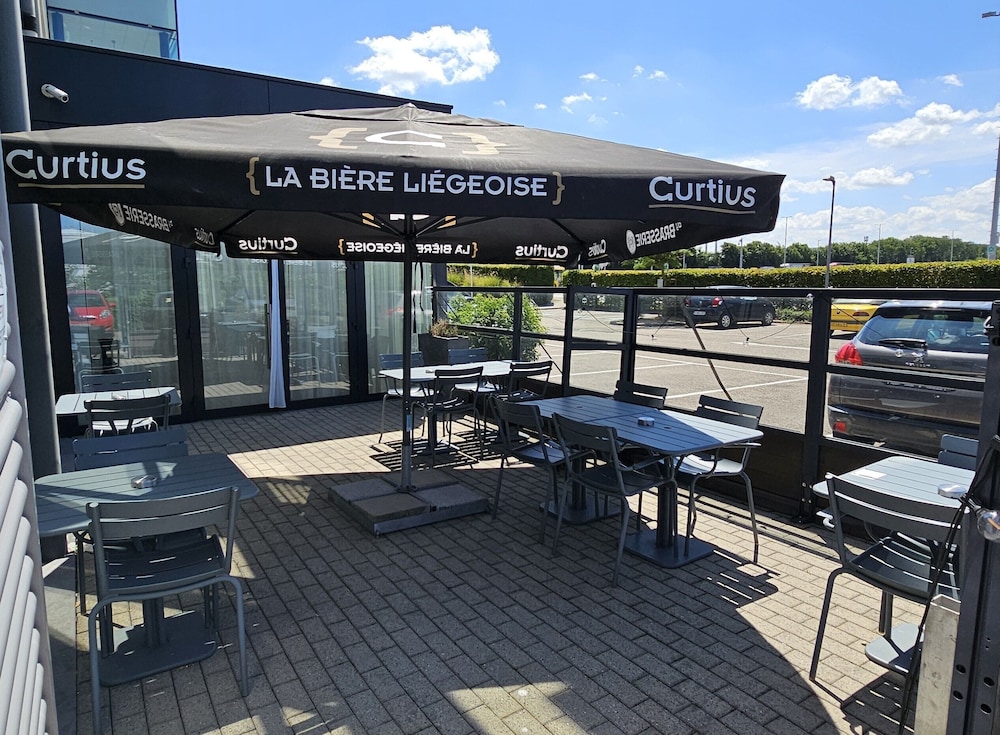 Park Inn By Radisson Liege Airport 51/81