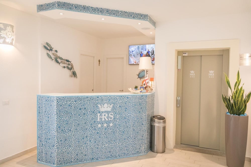 Regina Simius Hotel 5/50