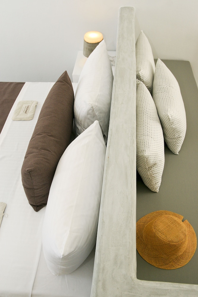 Anatoli Luxury Studios & Suites 22/50