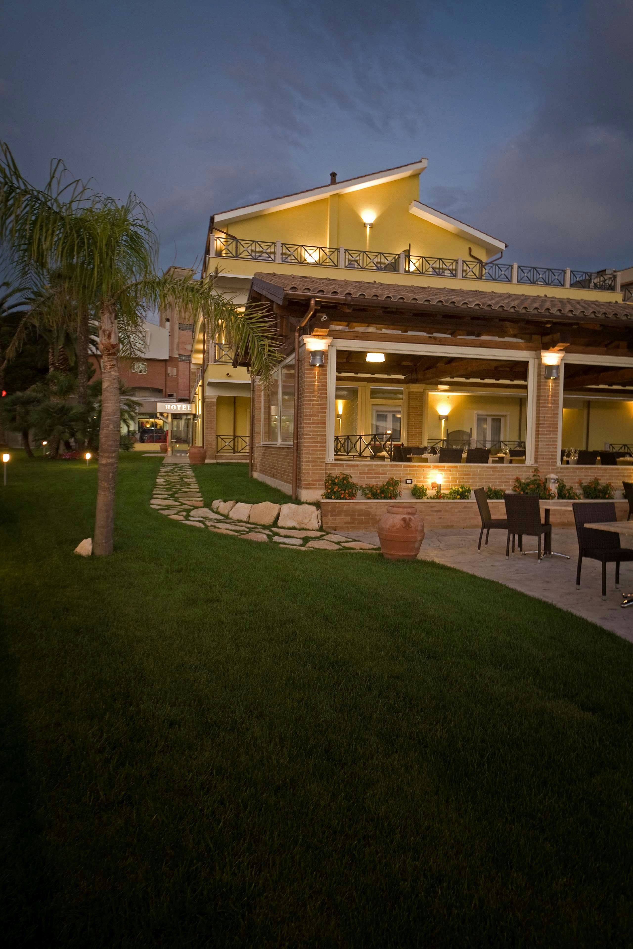 Villa Tirreno 2/64