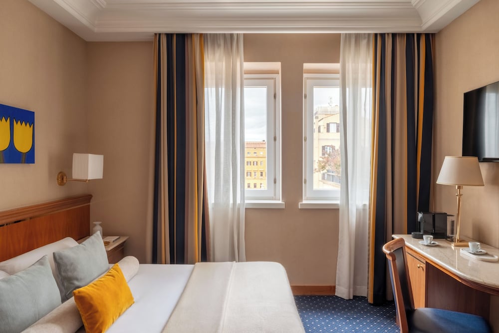 جناح جونيور بسرير كوين بشرفة، Diocleziano Hotel 8/10