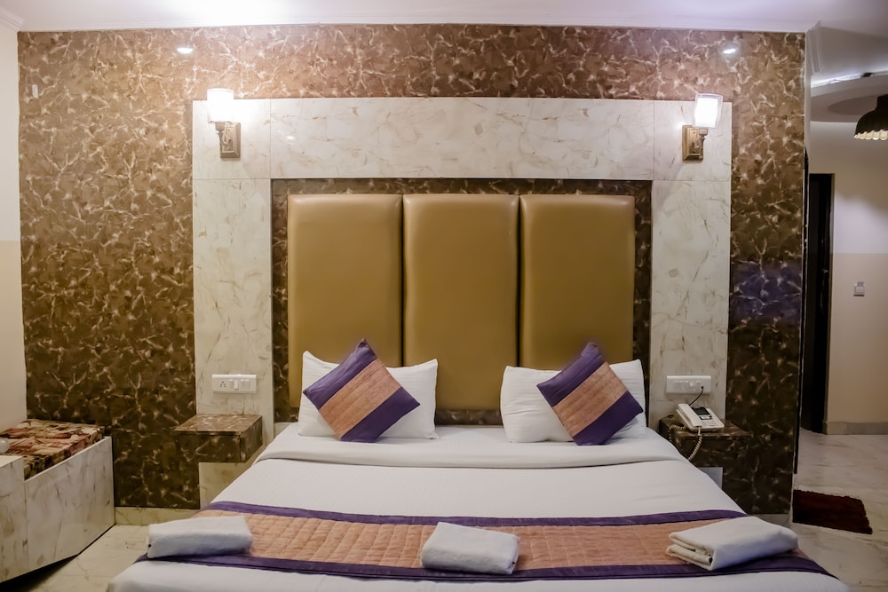 HOTEL AIRPORT CITY 39/56
