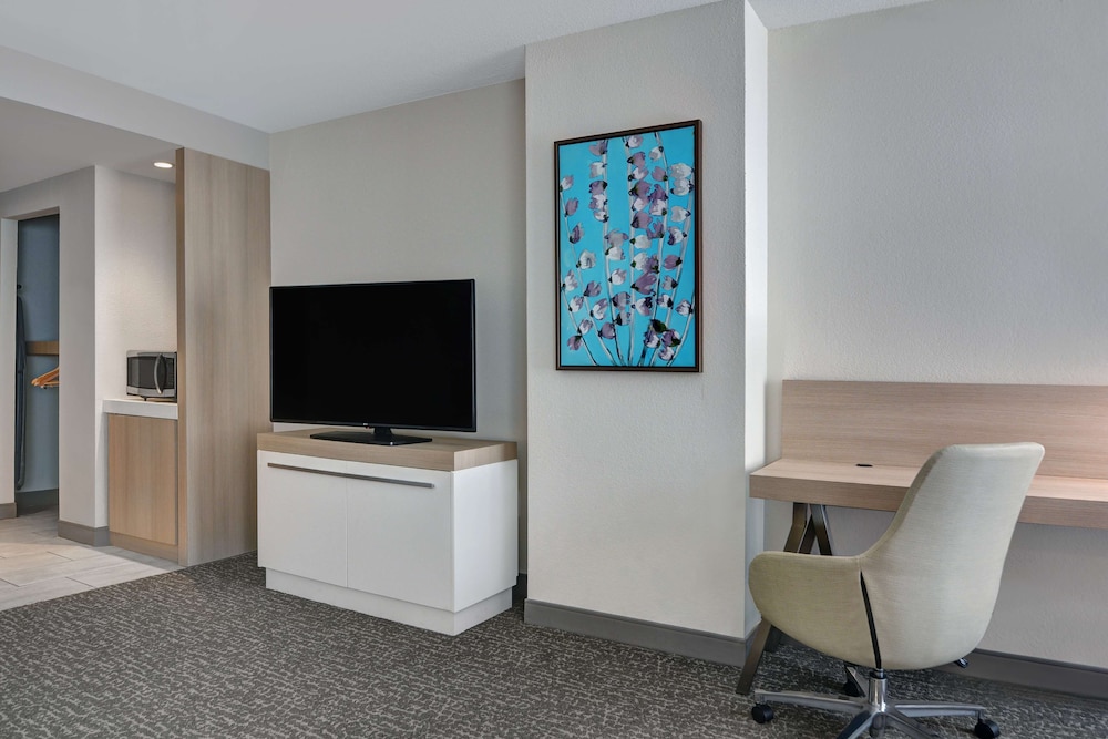 Hilton Garden Inn Jacksonville JTB/Deerwood Park 39/64
