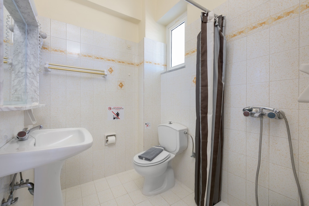Vlycha Beach Studios & Apartments 27/71