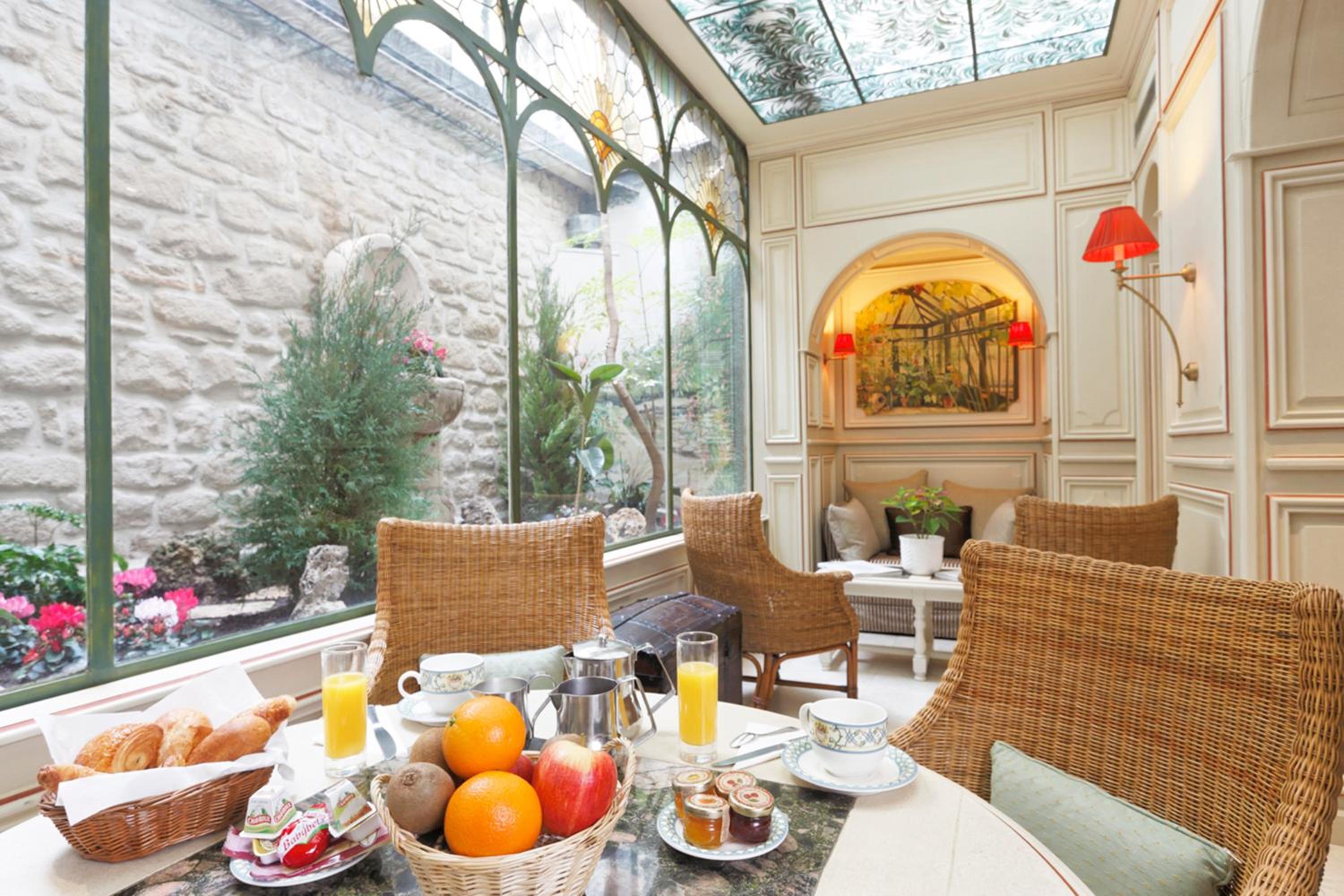 Hotel Au Manoir Saint Germain Des Pres 53/62