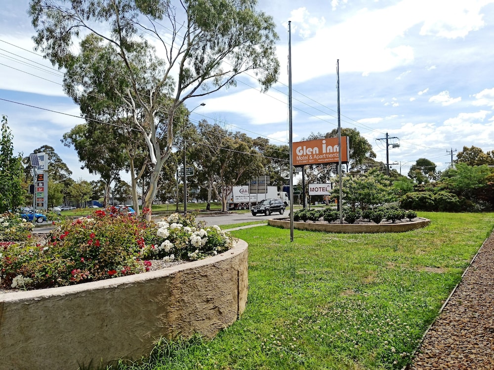 Glen Inn 60/70