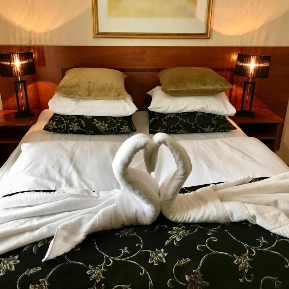 Reenskaug Hotel 23/50
