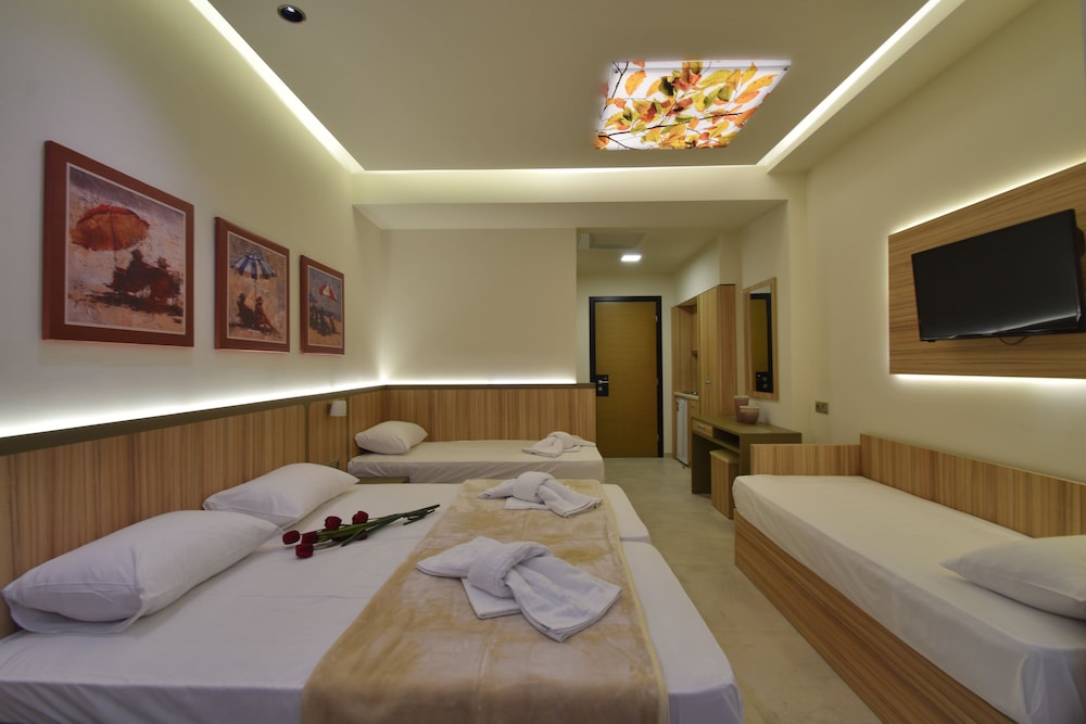 Hotel Dafni Plus 13/50