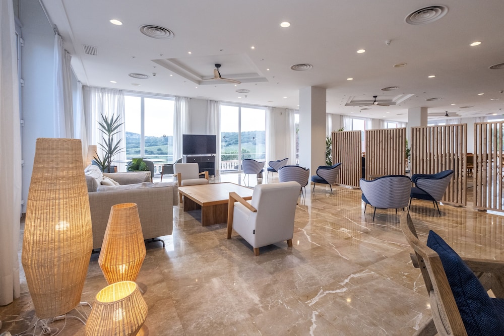 HG Jardin de Menorca 37/61