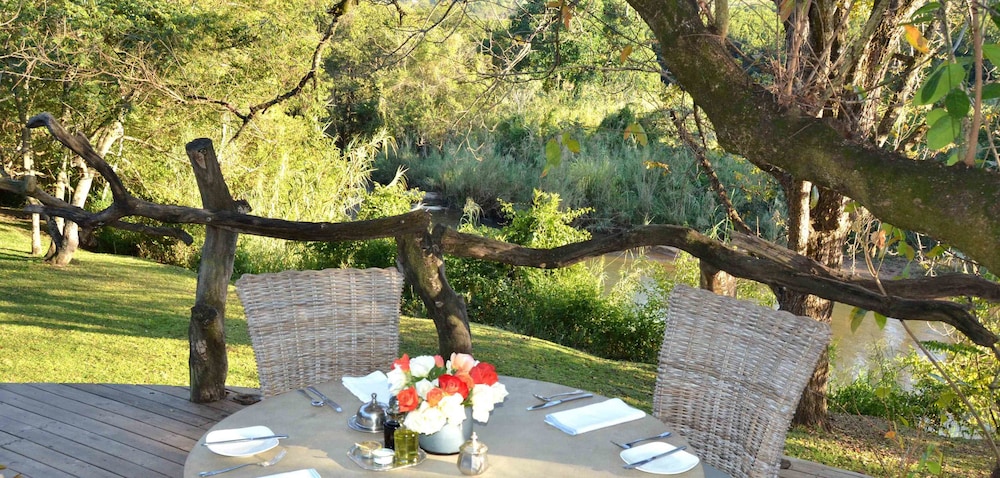 Summerfields Rose Retreat Spa 34/50