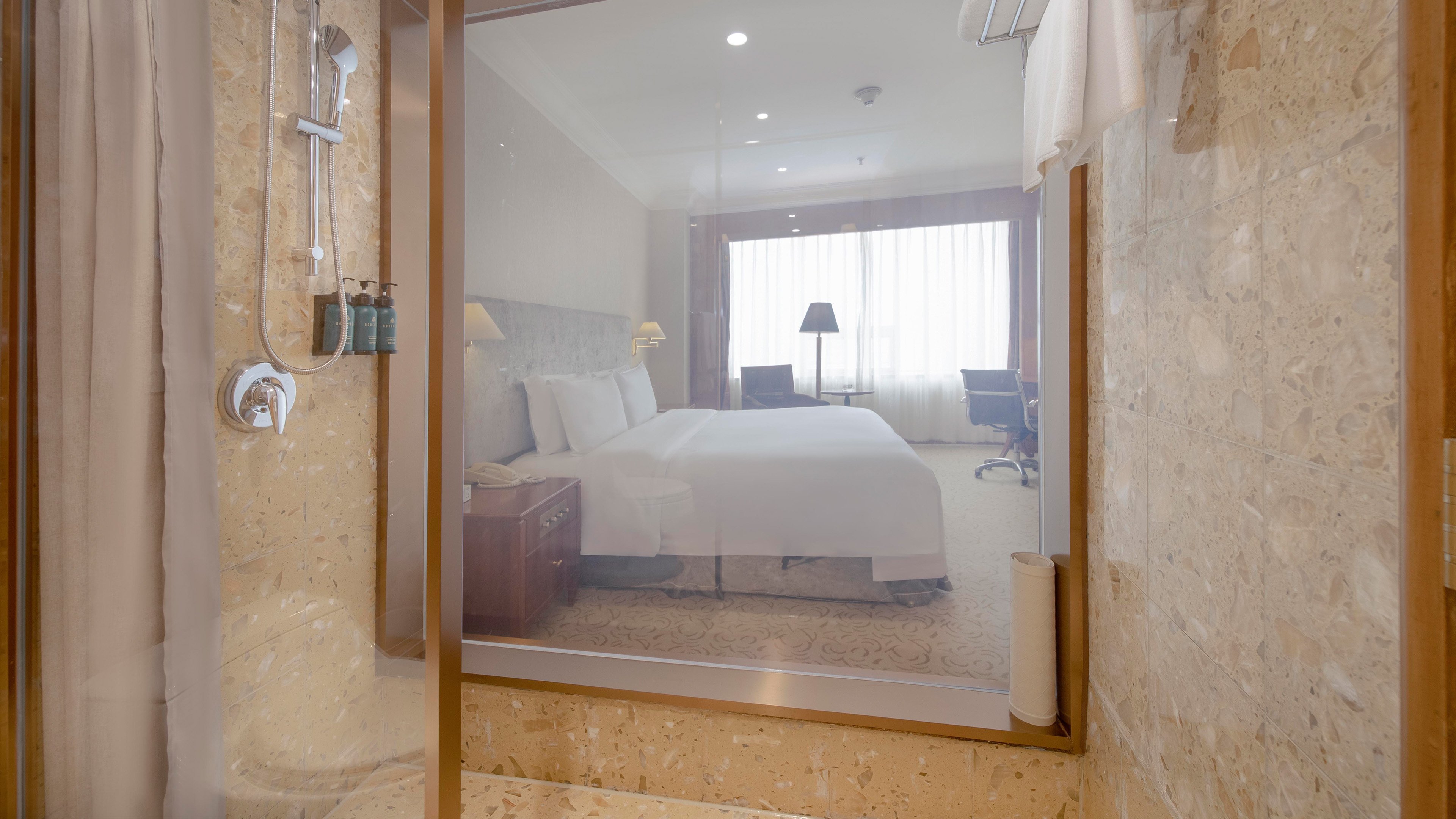 Crowne Plaza Hotel Qingdao 50/50