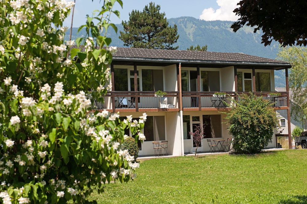 Jungfrau Hotel 47/54