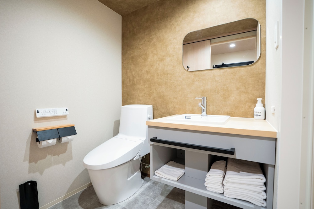 Hotel S-Presso Namba Ekimae 43/50