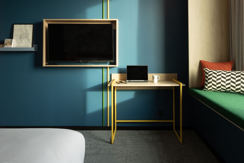 IBIS STYLES COPENHAGEN ORESTAD 40/45