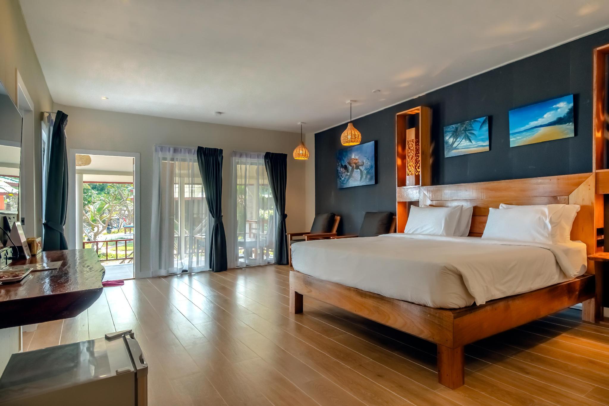 2 Bedrooms, Villa, Beach Front