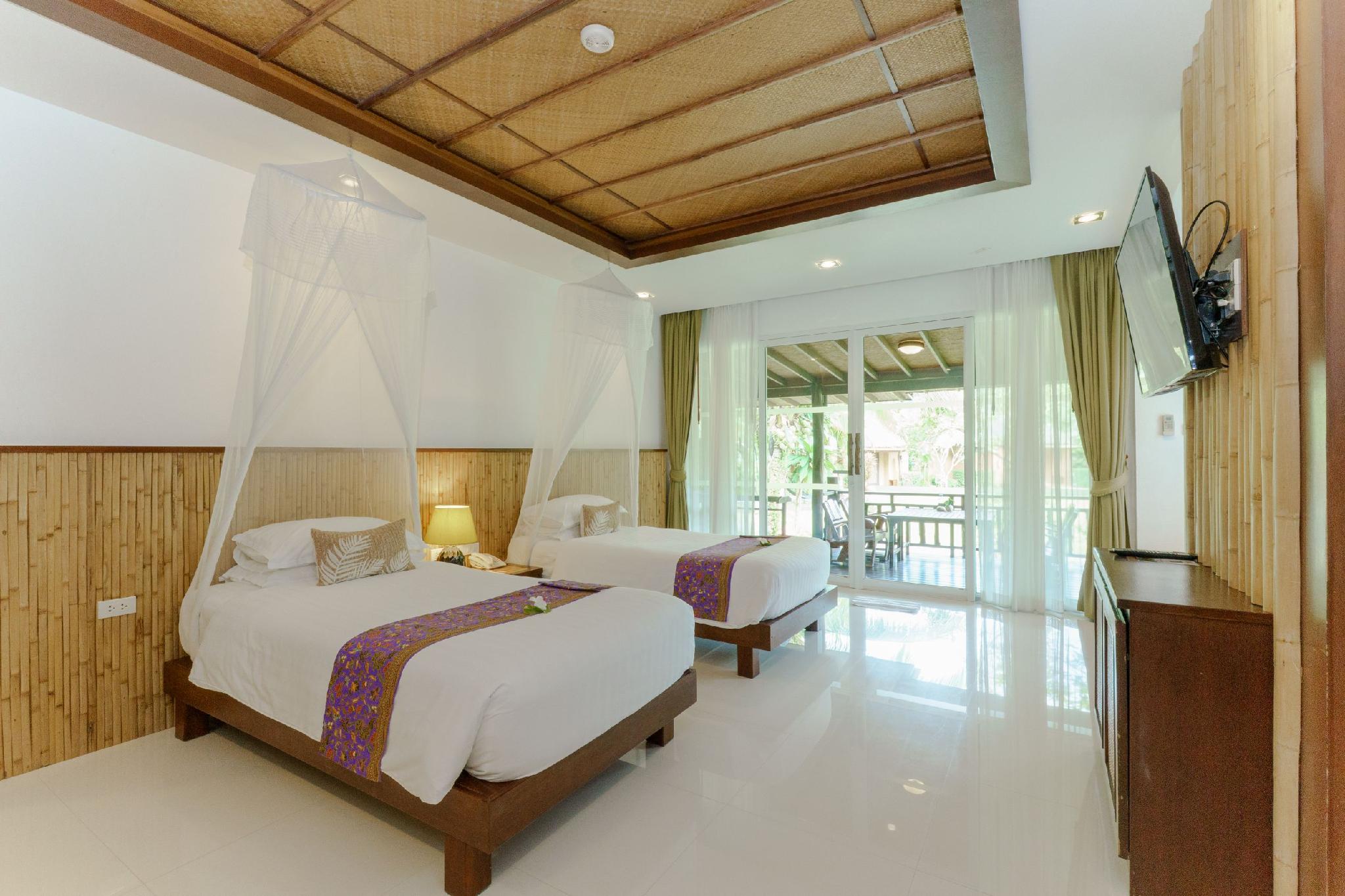 Family Suite, Tropical