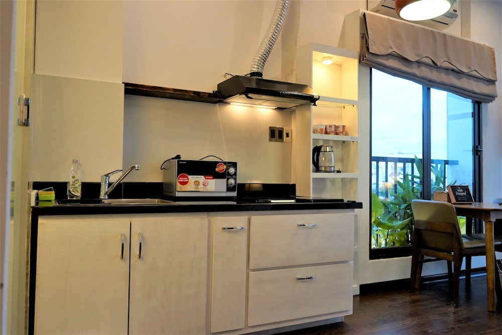 Oasis Hotel & Apartment 8/50
