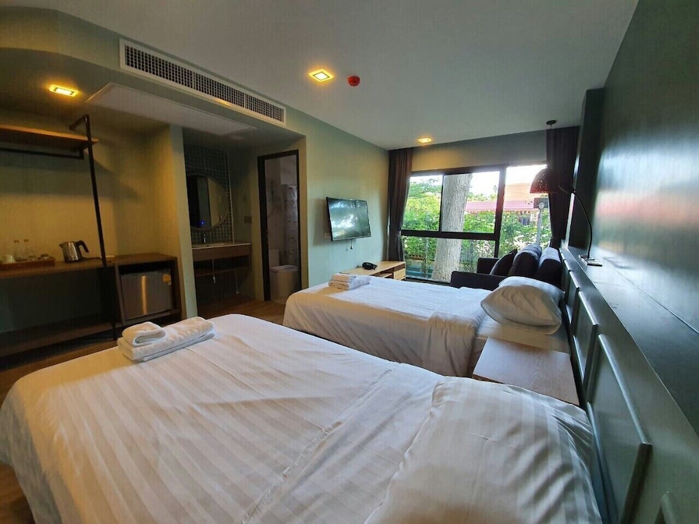 Eco Cozy Beachfront Resort Chaam 20/51