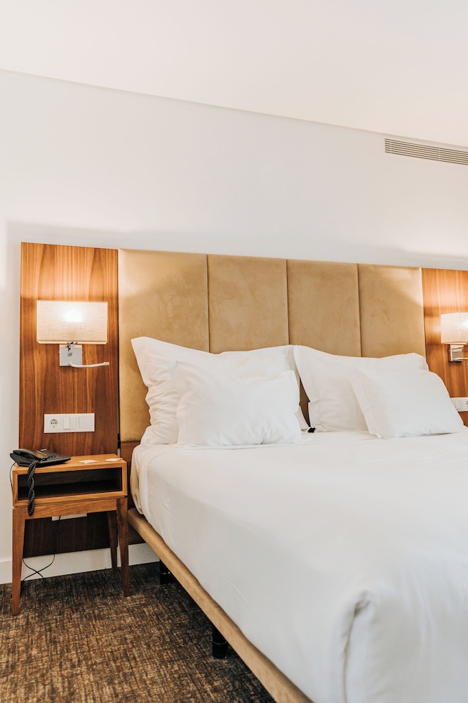 Hotel Porto Downtown 20/48