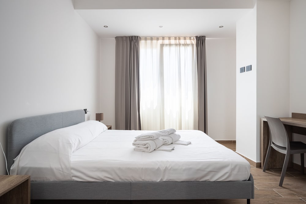 Multi Suite Palermo 17/50