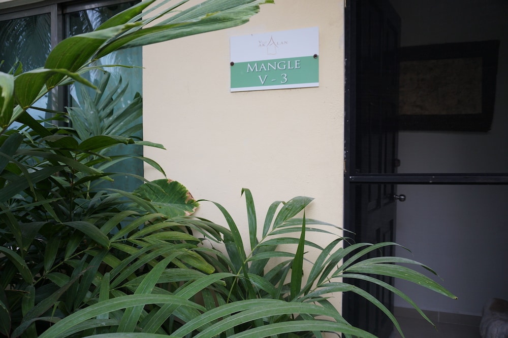 Villas Akalan 2/75