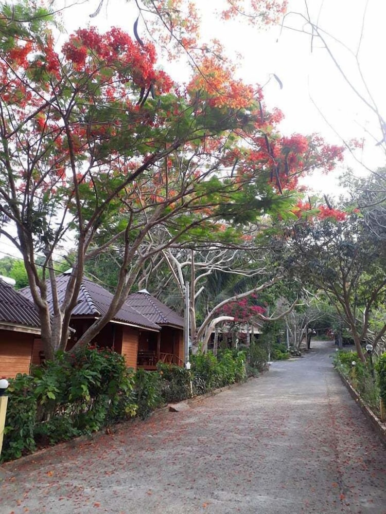 Faasai Resort And Spa 29/35