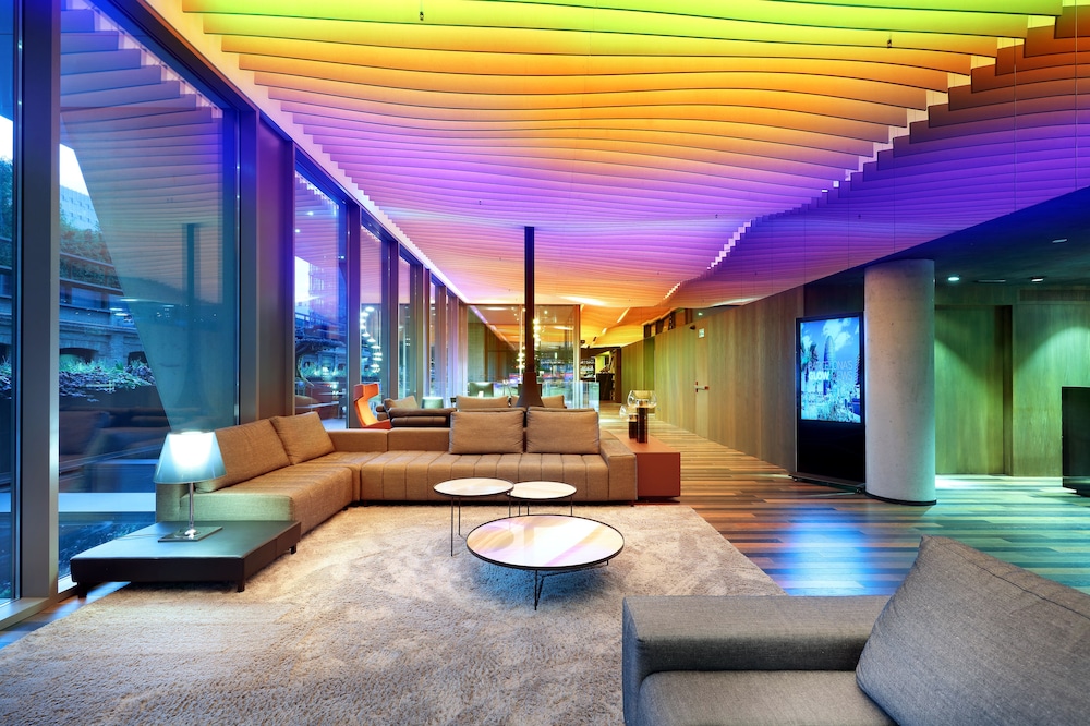 Hotel SB Glow 10/66