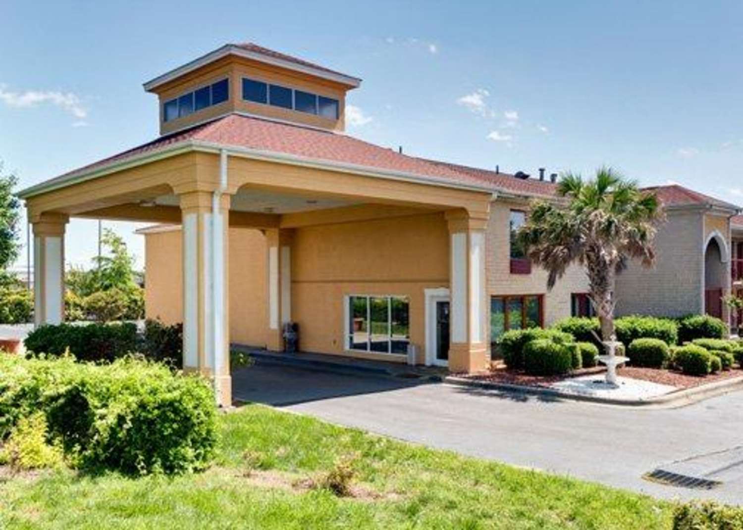 Quality Inn and Suites Monroe NC 3/24