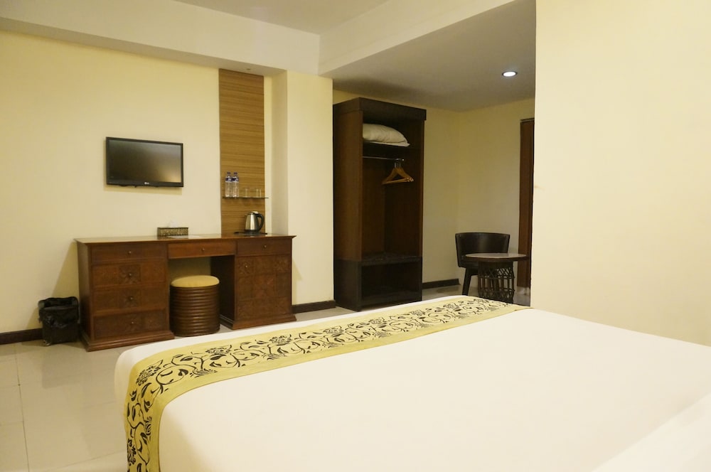 Losari Beach Hotel 14/26