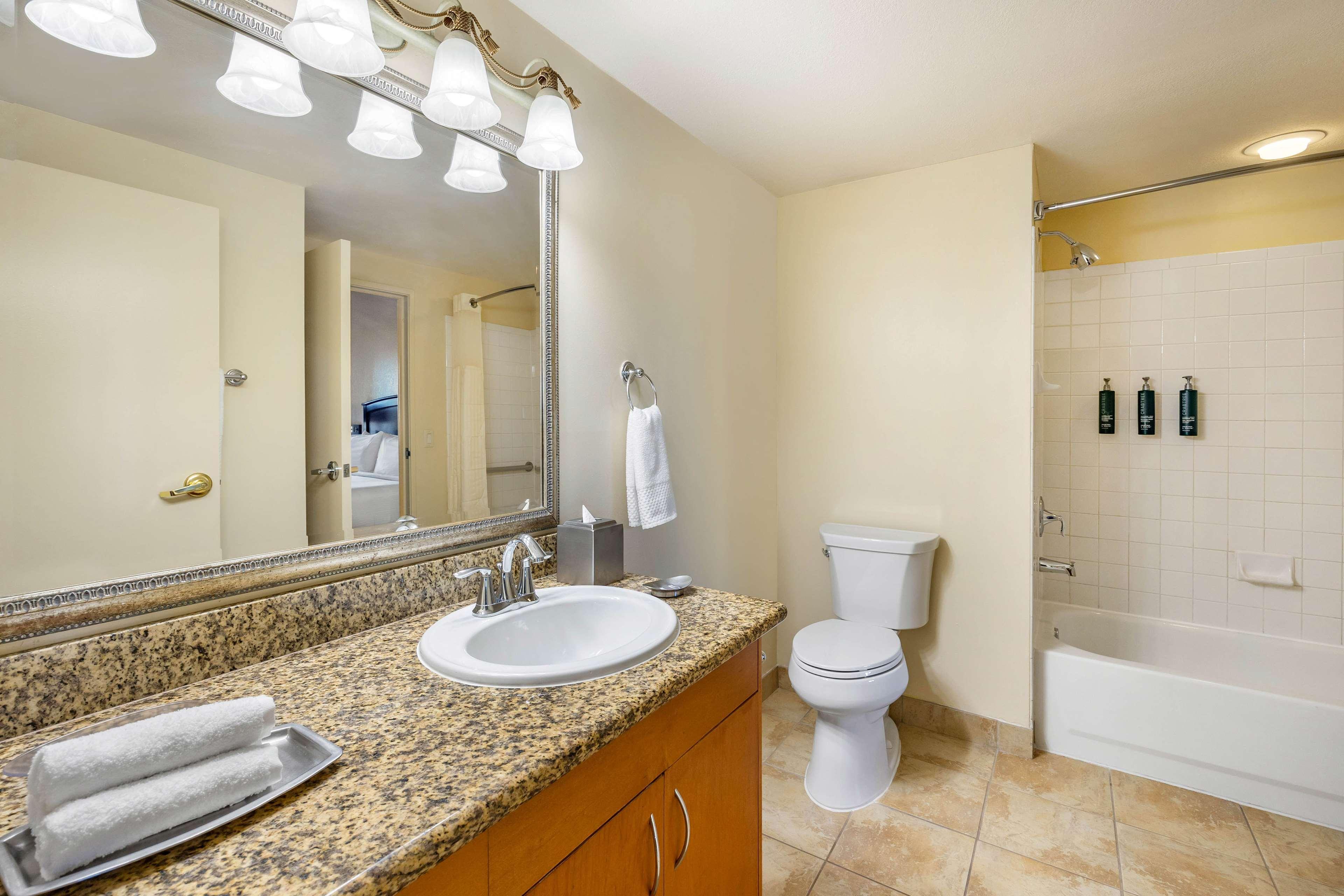 جناح بسريرين، Hilton Vacation Club Polo Towers Las Vegas 3/3