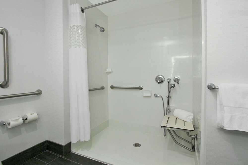 Hampton Inn And Suites Columbus/University Area 22/81