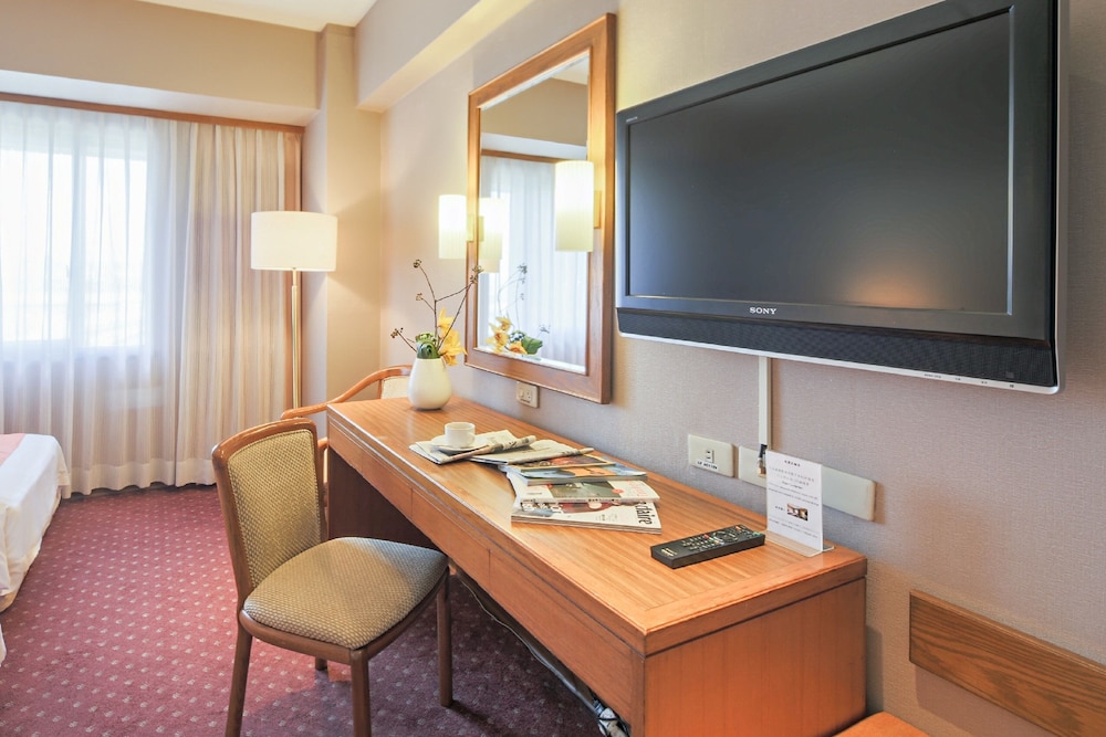 Hotel Riverview Taipei 53/65