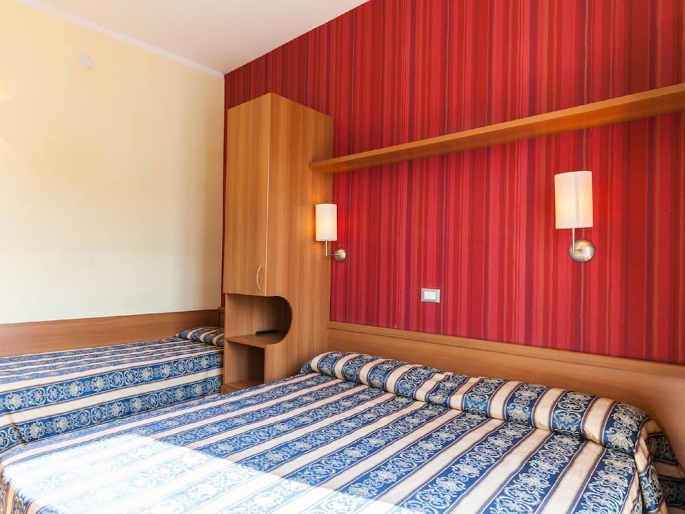 Hotel Promenade Universale 17/50