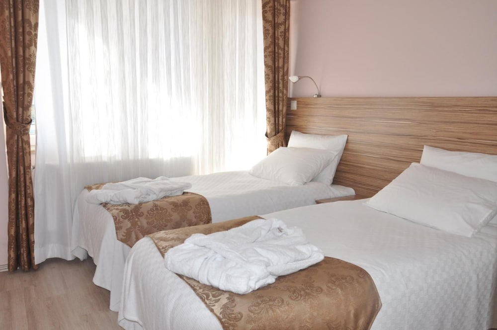 Dort Mevsim Suit Otel 10/47