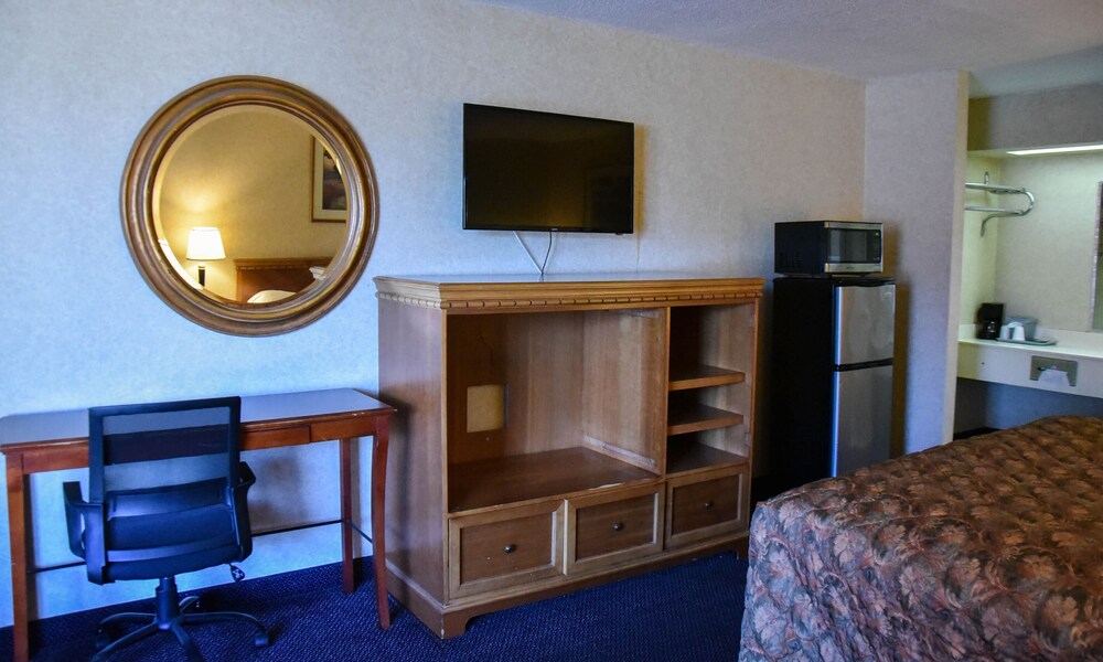 Homeplace Inn 16/51