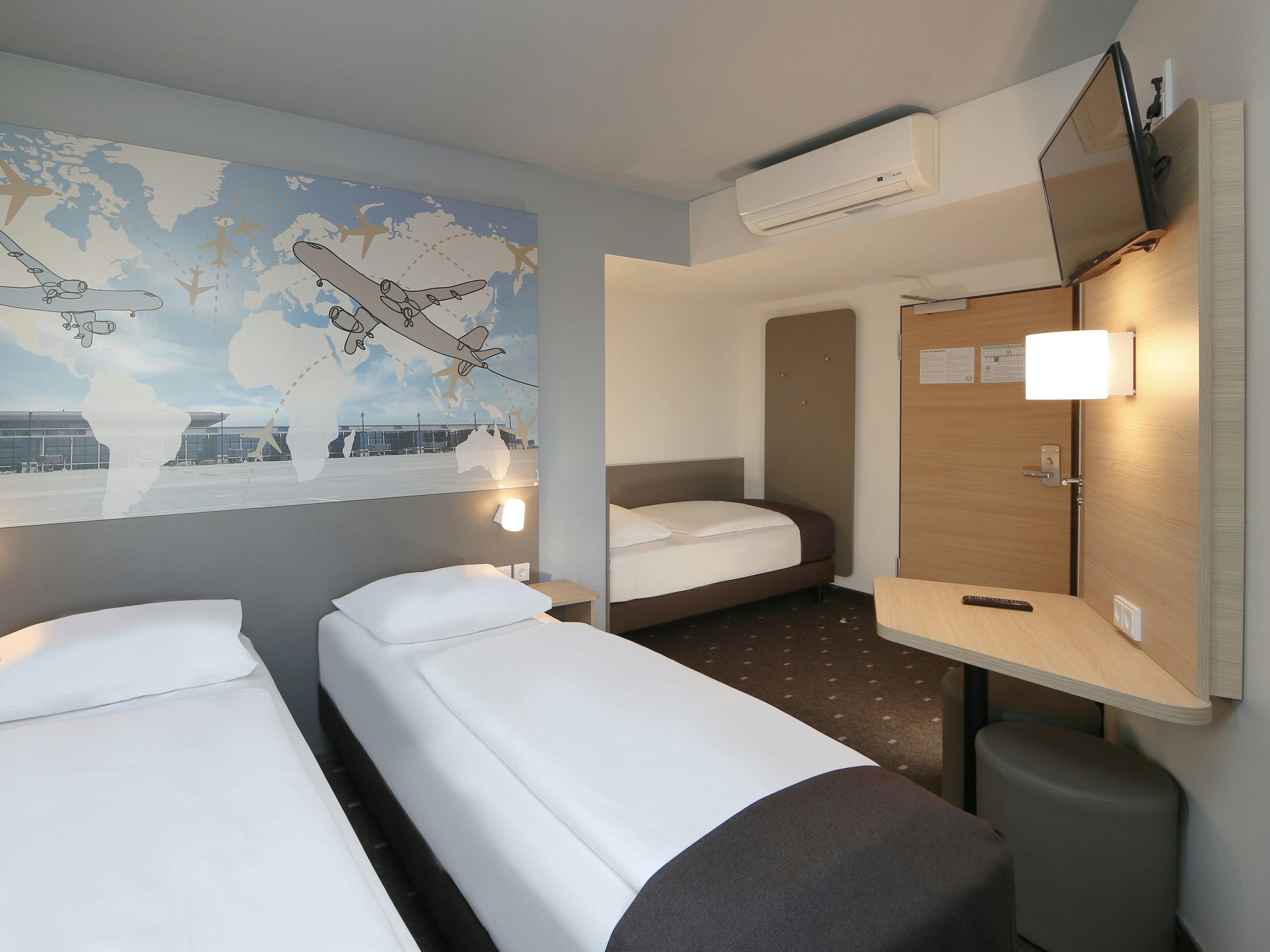 B&B Hotel Berlin Airport 8/31