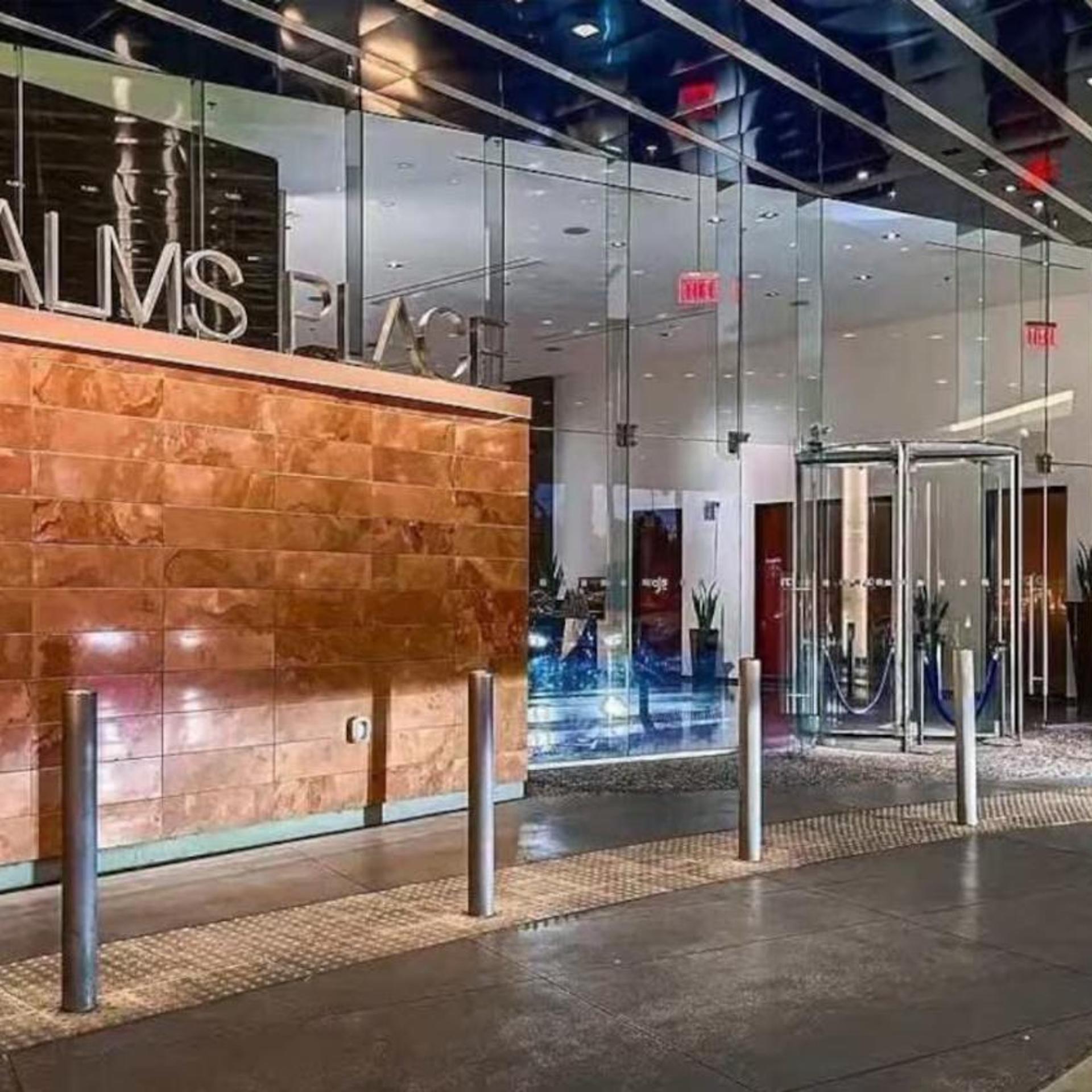 StripSuite Palms Place BALCONY Hotel,Resort & Casino - NO RESORT FEE 11/47
