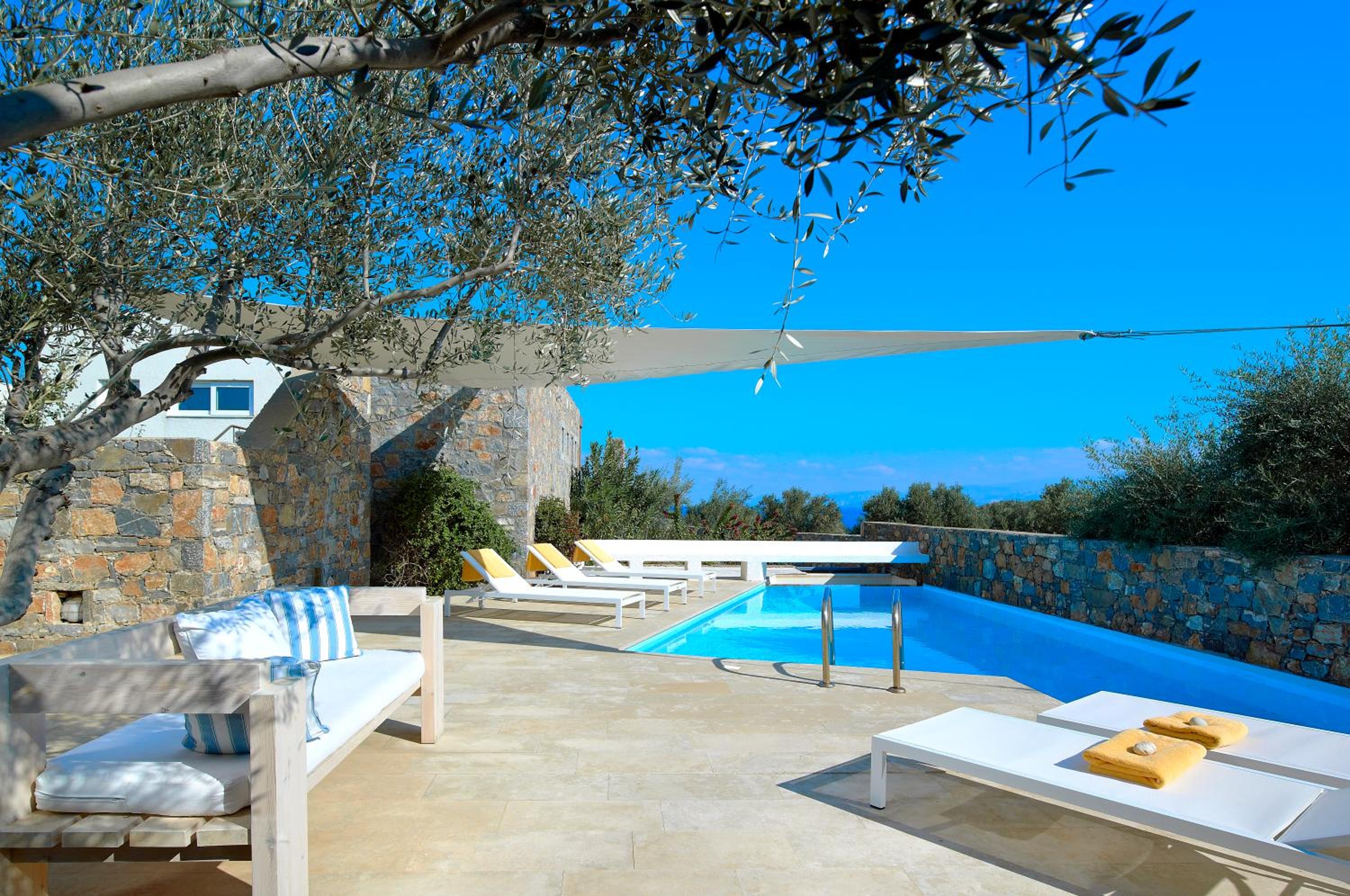 Thalassa Villas 13/50