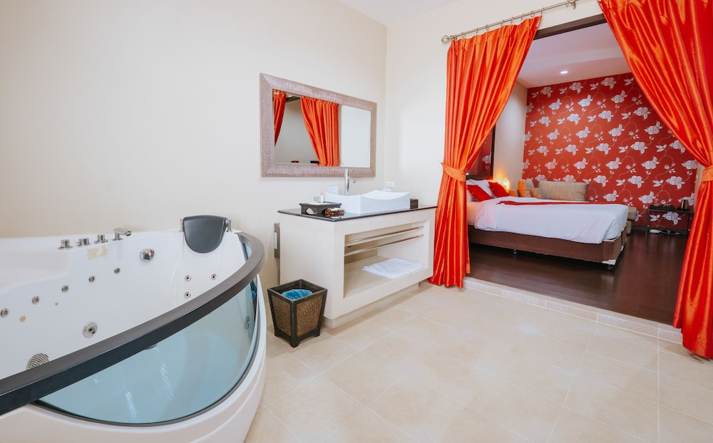 The Desiign Hotel 31/66