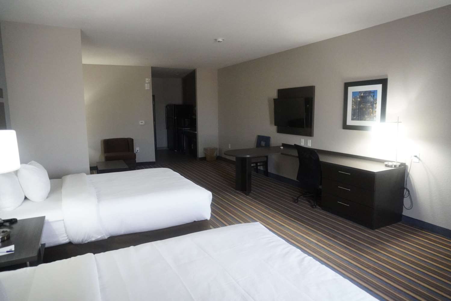 UPGRADE, SUITE, 2 QUEEN BEDS, ACCESSIBLE